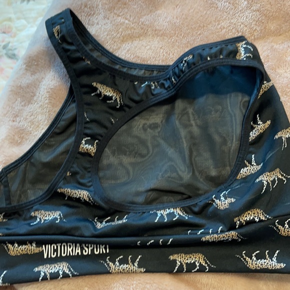 Leopard Victoria’s Sport/Secret Sports Bra - Picture 5 of 5